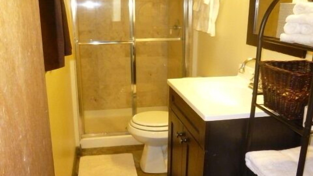 Photo of Bathroom in Bijou Pines