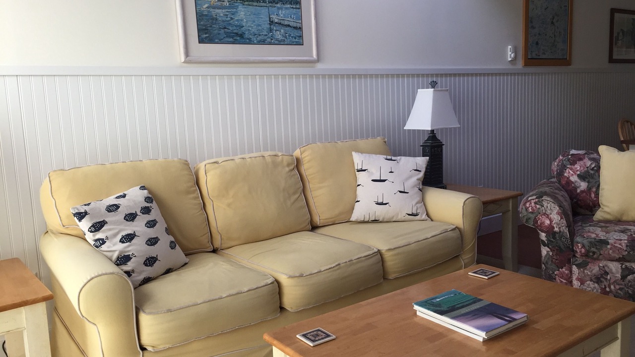 Photo of Bedroom in Glen Arbor