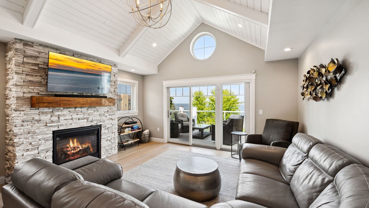 Photo of Livingroom in Sister Bay