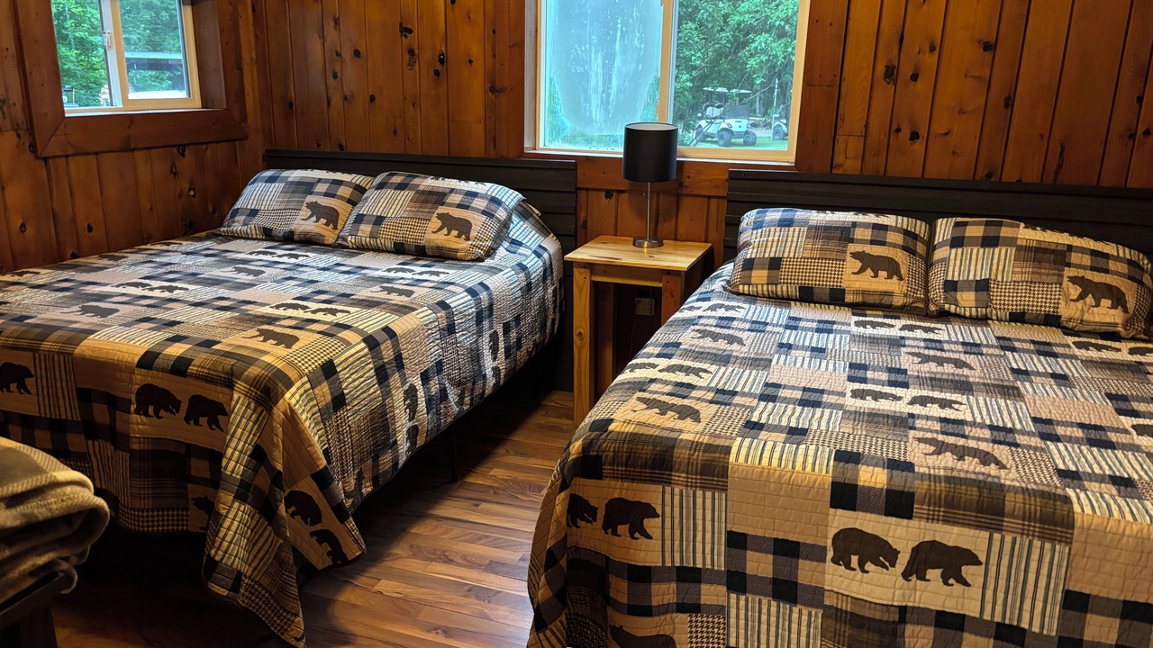 Photo of Bedroom in Au Train