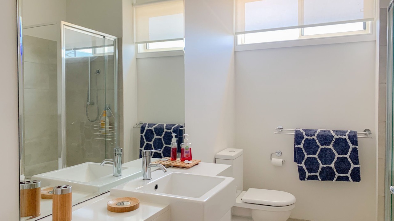 Photo of Bathroom in Inverloch