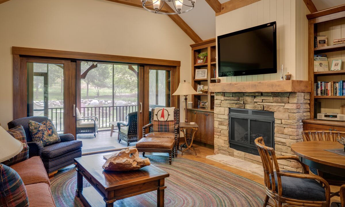 Photo of Livingroom in Harbor Springs
