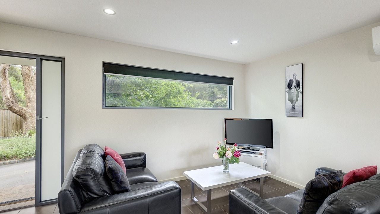 Photo of Livingroom in Croydon