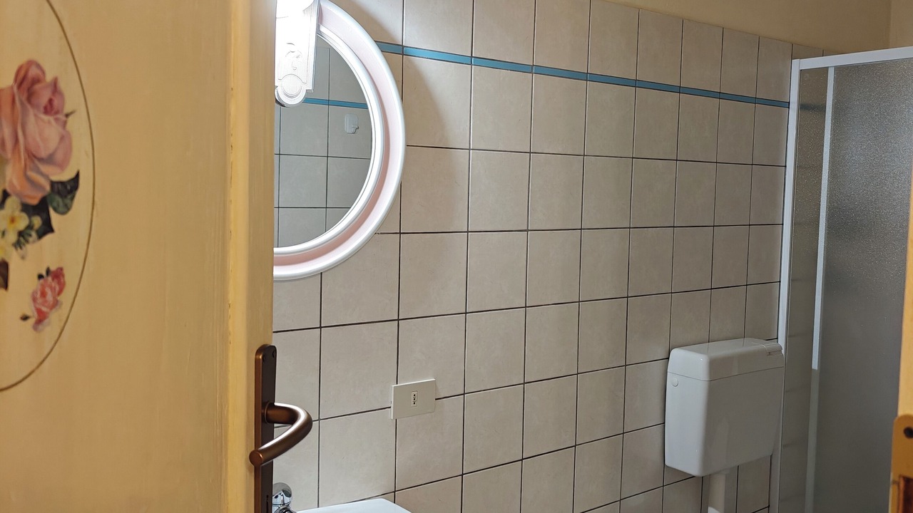 Photo of Bathroom in Chianni