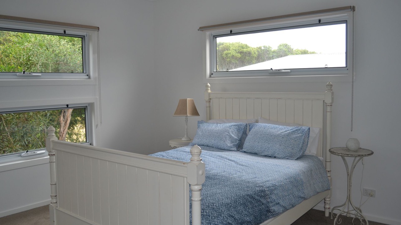 Photo of Bedroom in Venus Bay