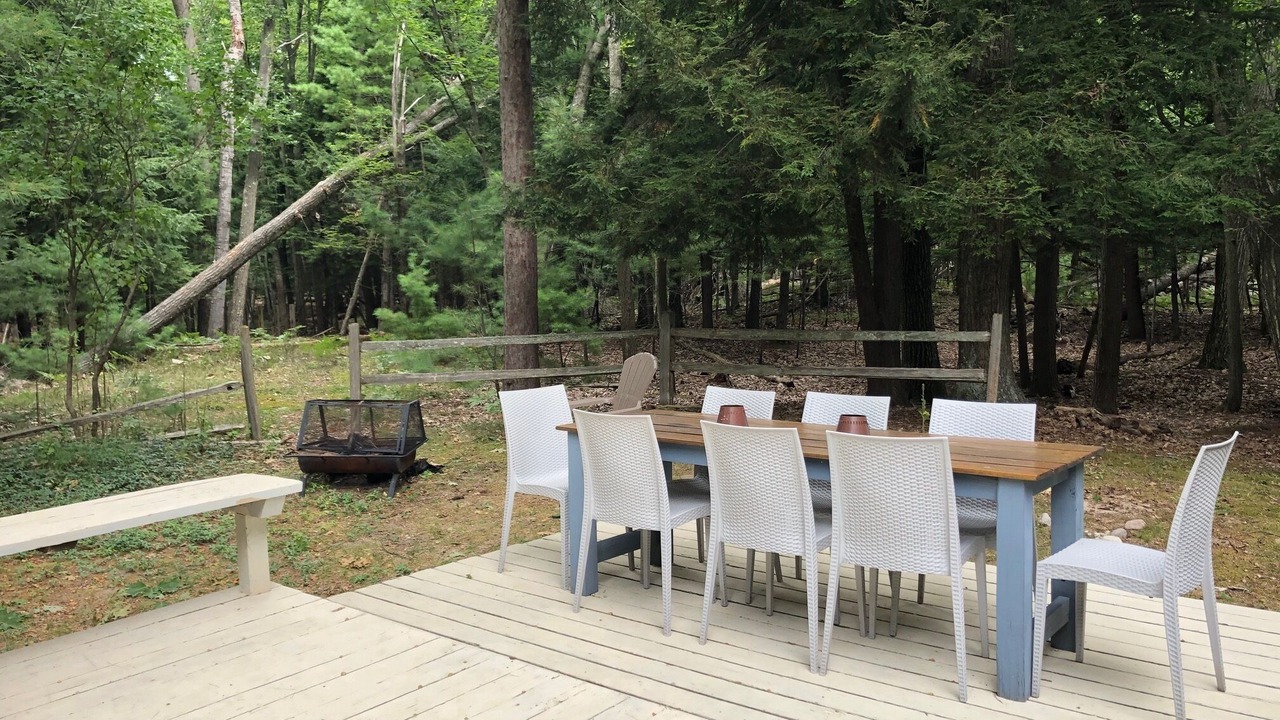 Photo of Outdoor in Empire