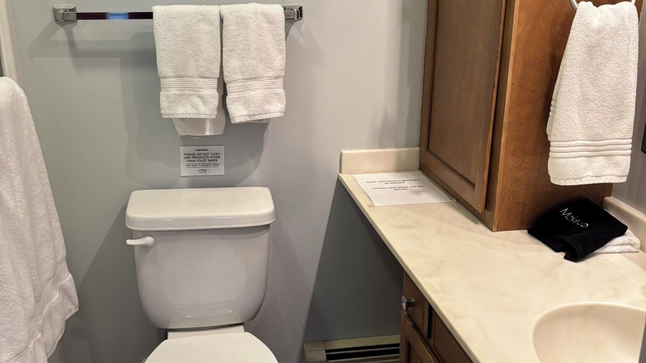 Photo of Bathroom in Empire