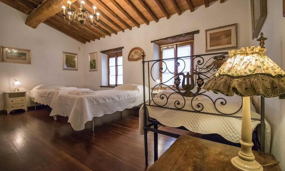 Photo of Bedroom in San Concordio di Moriano