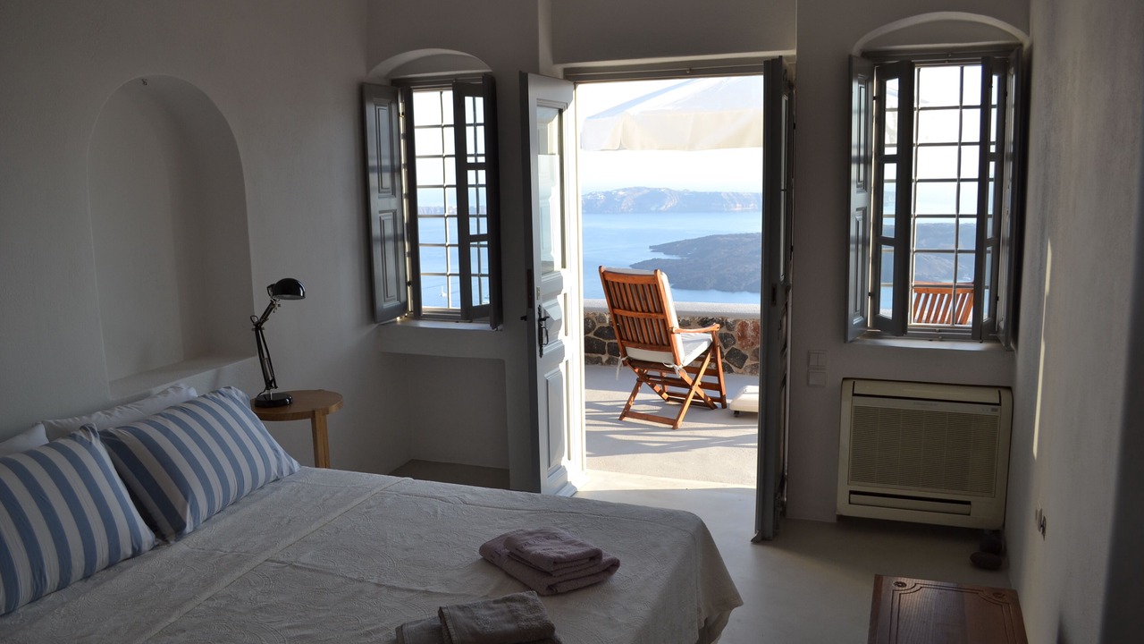 Photo of Bedroom in Imerovigli