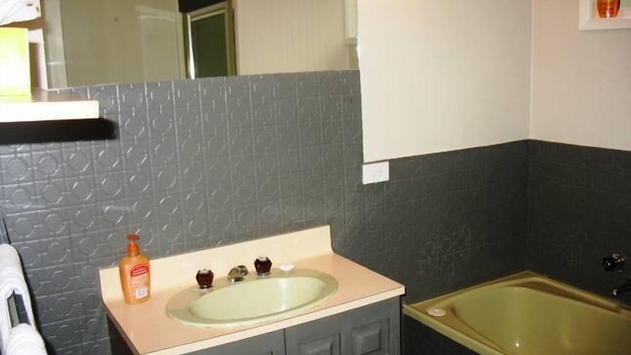 Photo of Bathroom in Warrnambool