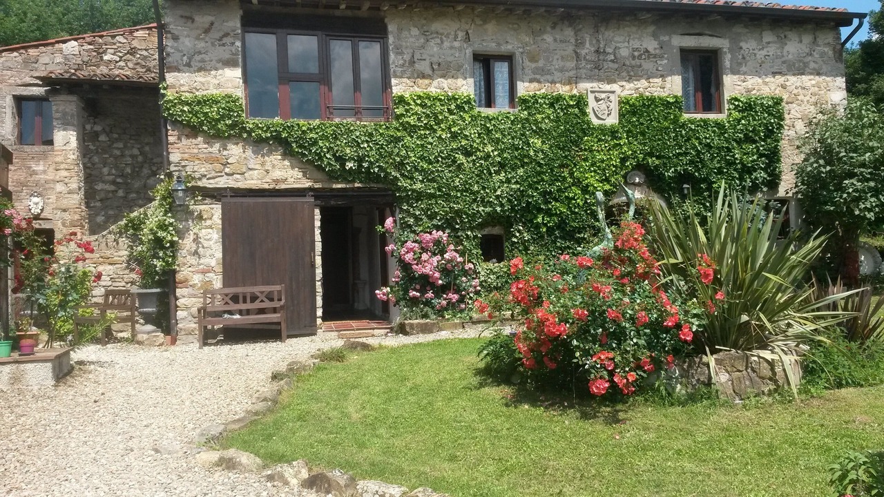 Photo of Outdoor in Poppi