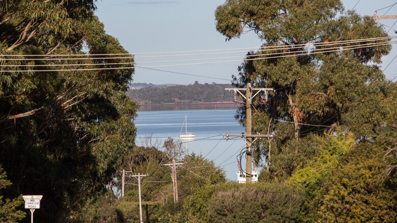 Photo of Others in Rhyll