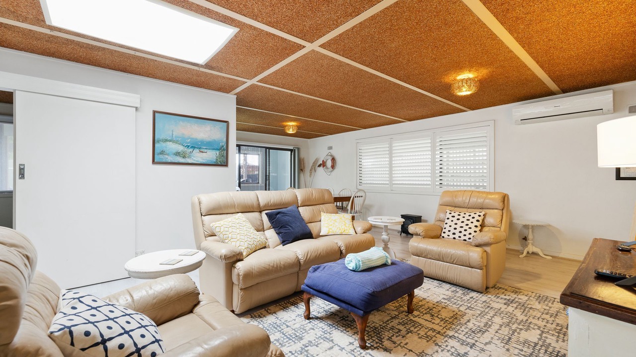 Photo of Livingroom in Cowes