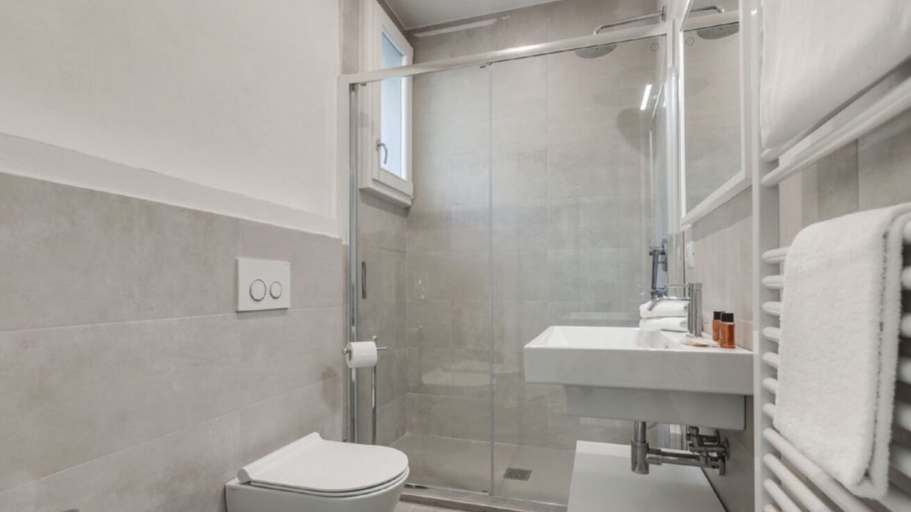 Photo of Bathroom in San Lorenzo