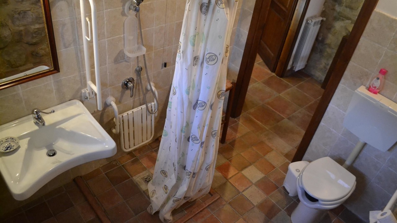 Photo of Bathroom in Monteluiano