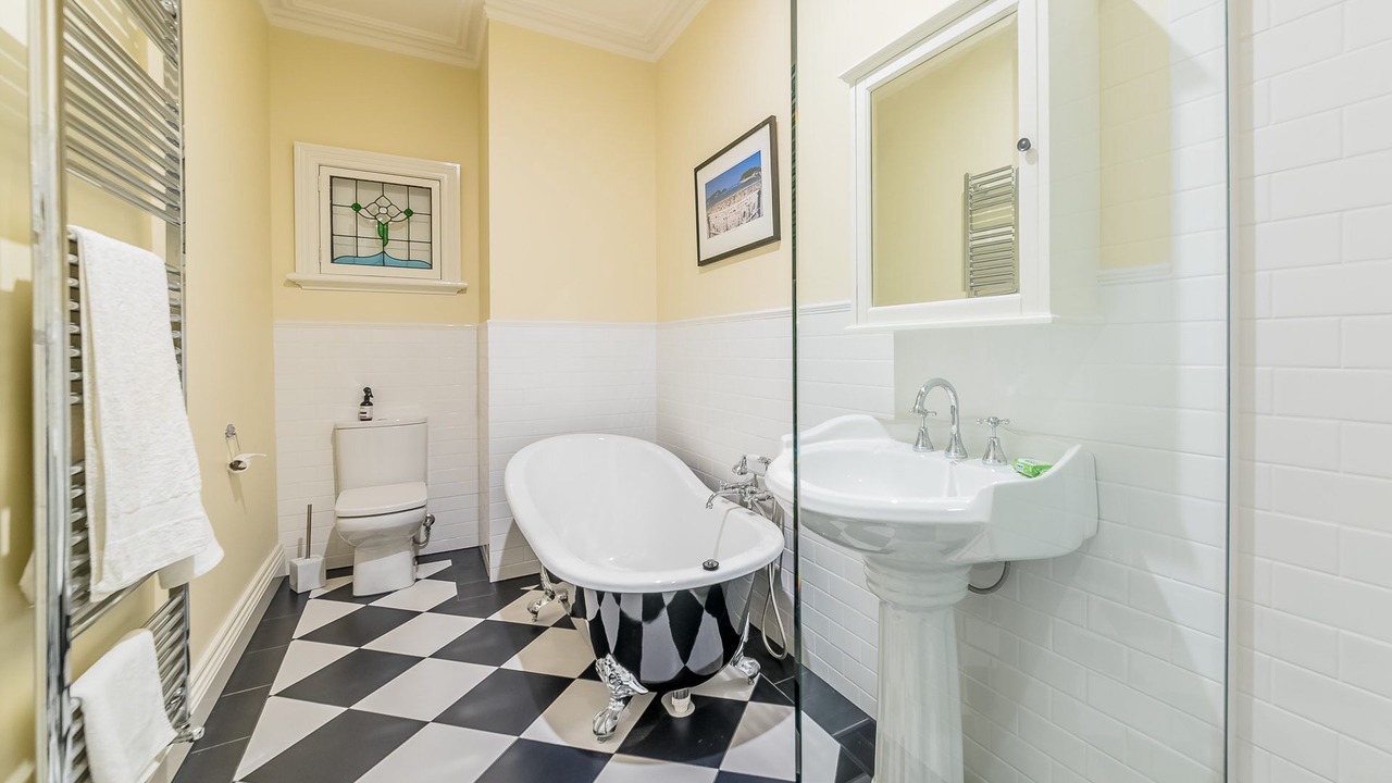 Photo of Bathroom in Cowes