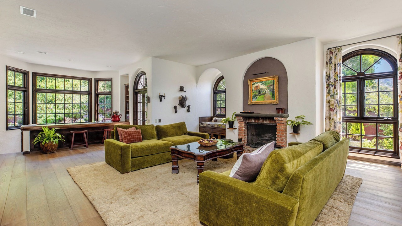 Photo of Livingroom in Palisades Highlands