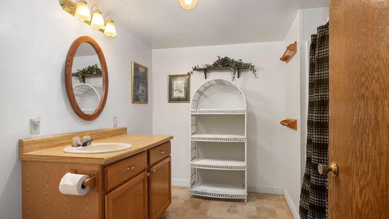 Photo of Bathroom in Newaygo