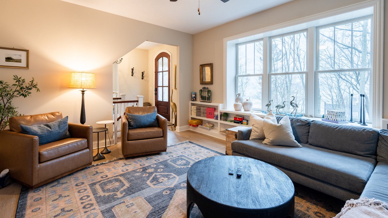Photo of Livingroom in West Olive