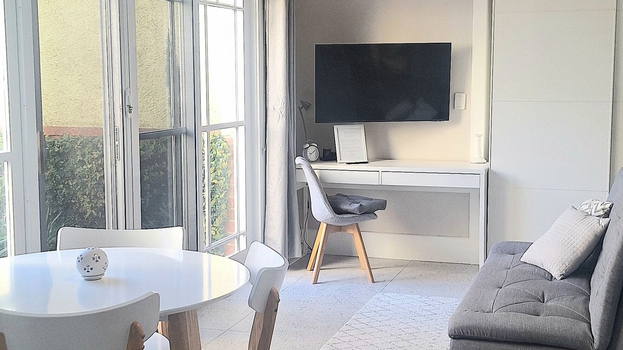 Photo of Livingroom in Elsternwick