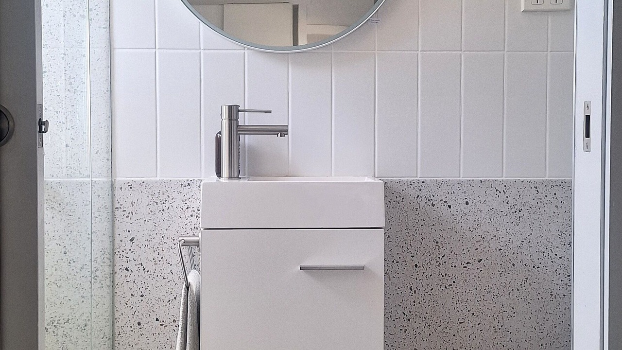 Photo of Bathroom in Elsternwick