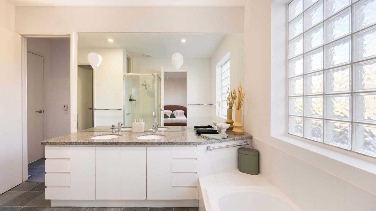 Photo of Bathroom in Aspendale