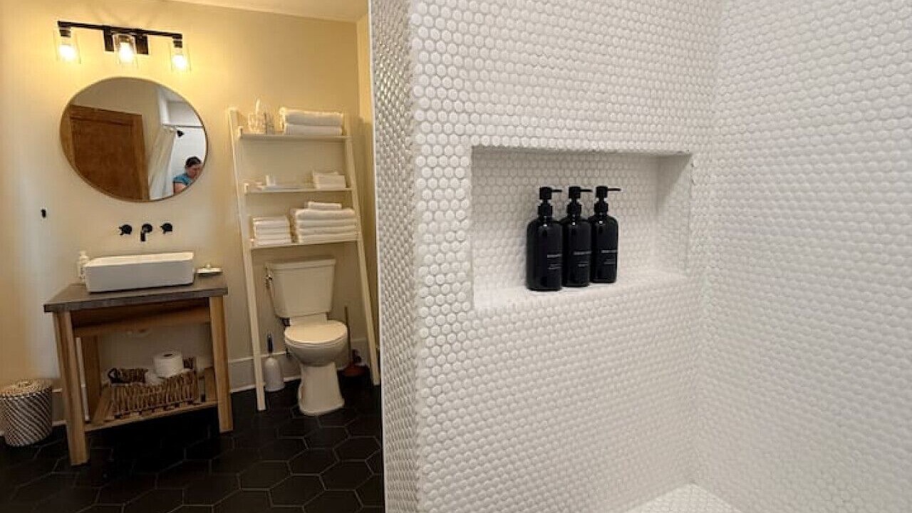 Photo of Bathroom in Bay City
