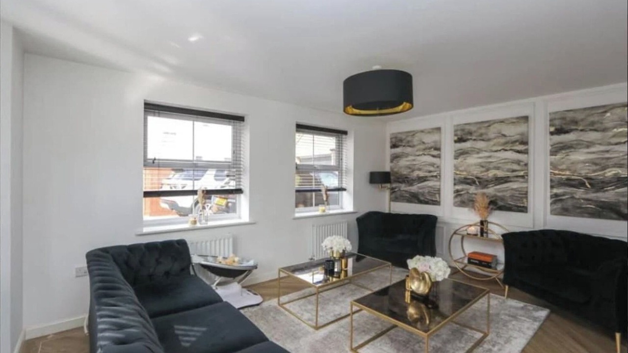 Photo of Livingroom in Patchway