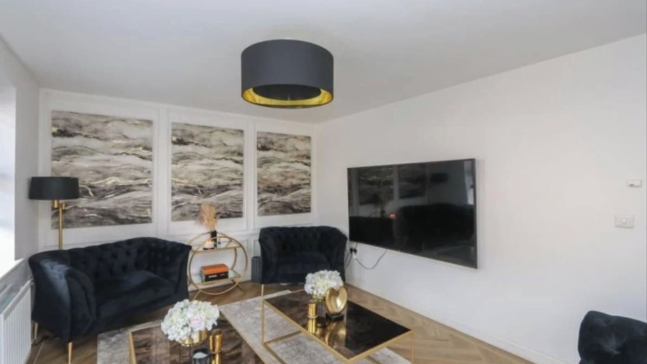 Photo of Livingroom in Patchway