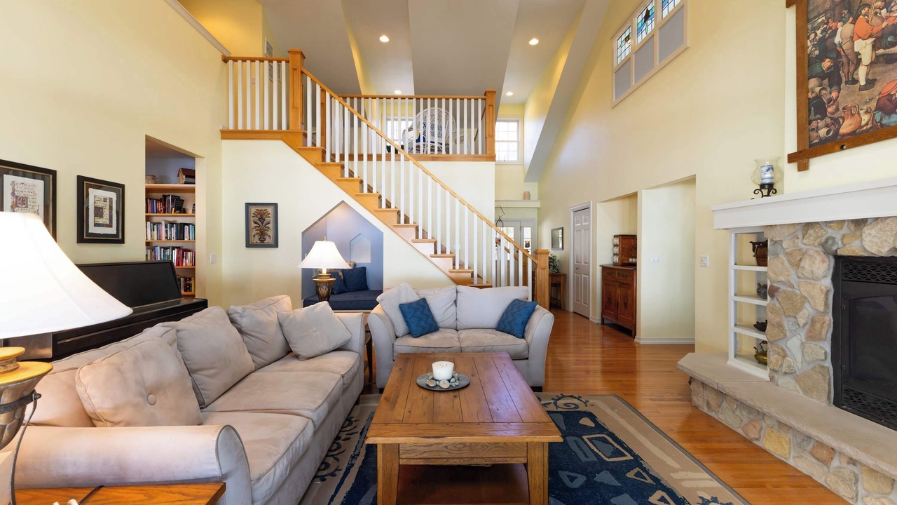 Photo of Livingroom in Idlewild