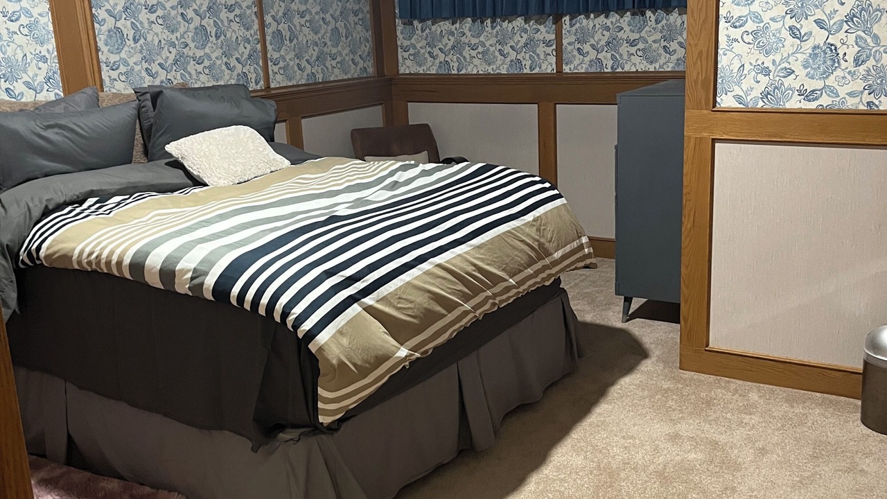 Photo of Bedroom in Southeast Calgary
