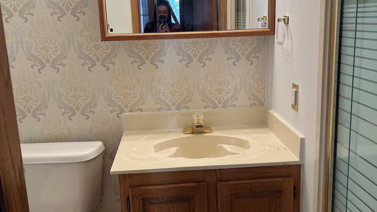 Photo of Bathroom in Southeast Calgary
