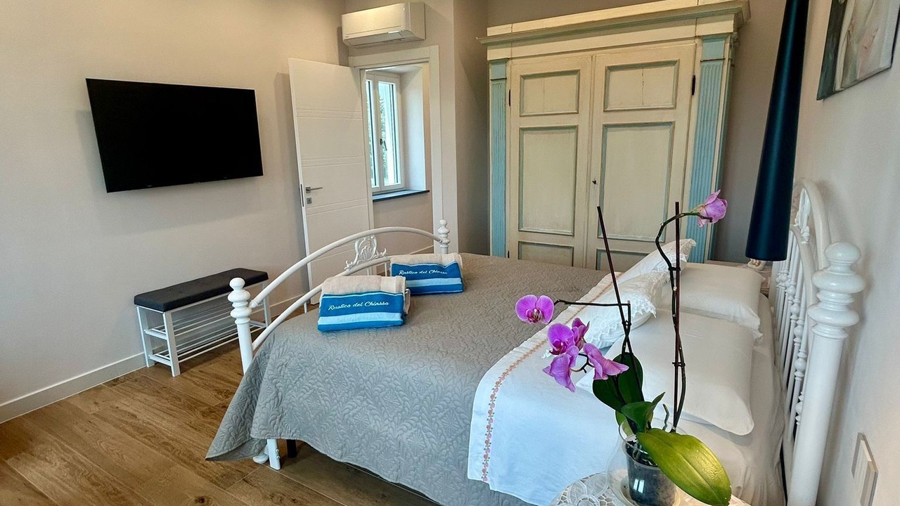 Photo of Bedroom in Capannori