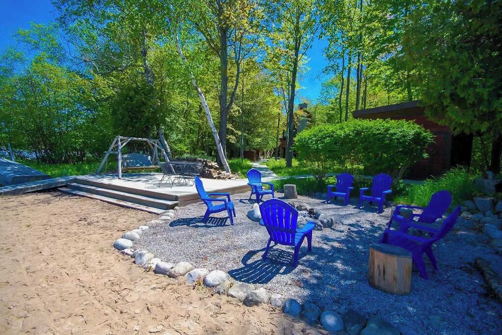 Photo of Outdoor in Empire