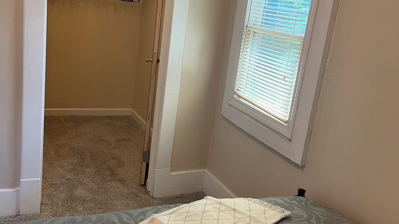 Photo of Bedroom in Lansing