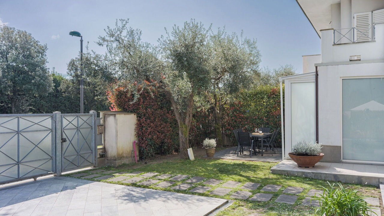 Photo of Patio Balcony in Marina di Massa