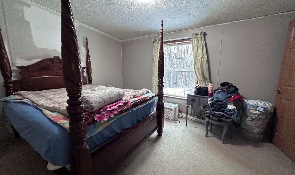 Photo of Bedroom in Higgins Lake