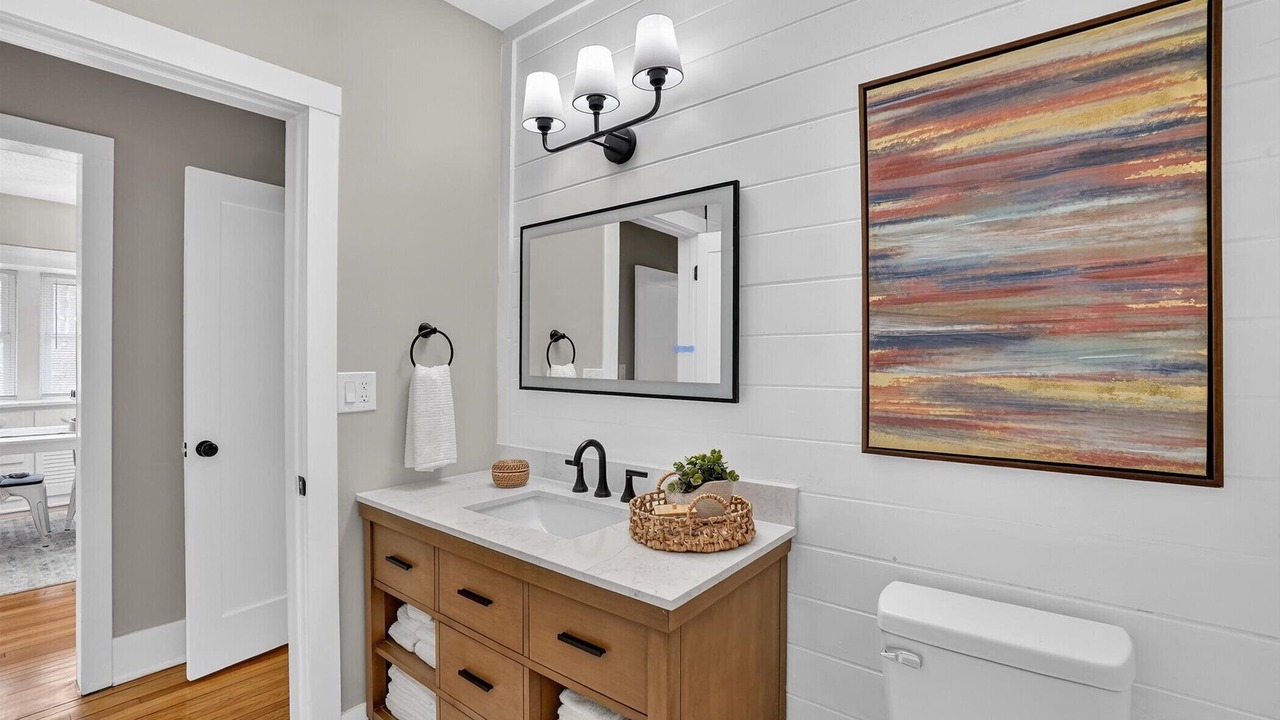 Photo of Bathroom in Lansing