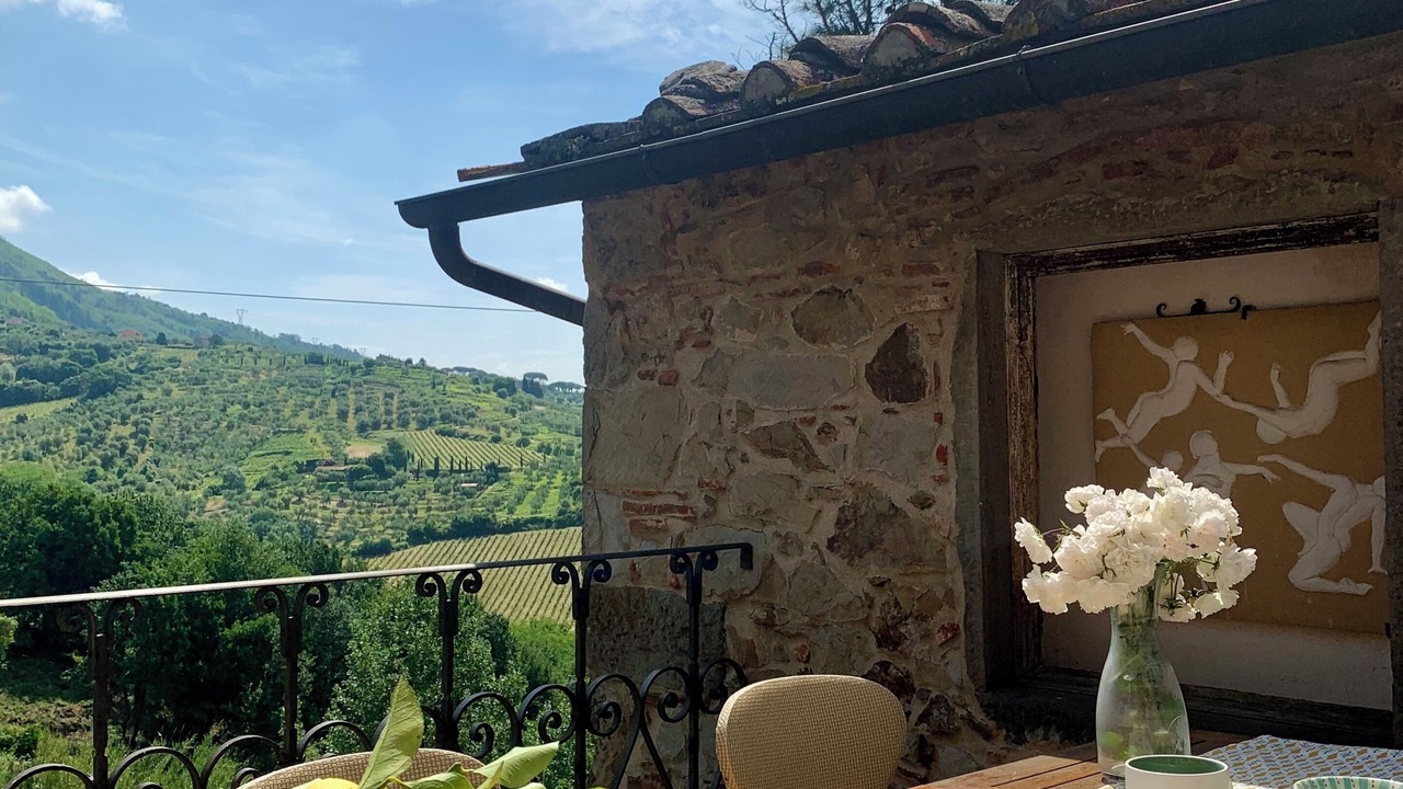 Photo of Outdoor in Matraia