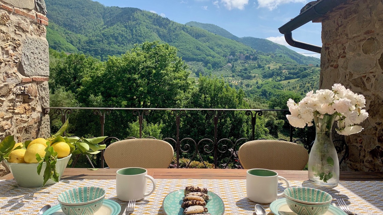 Photo of Outdoor in Matraia