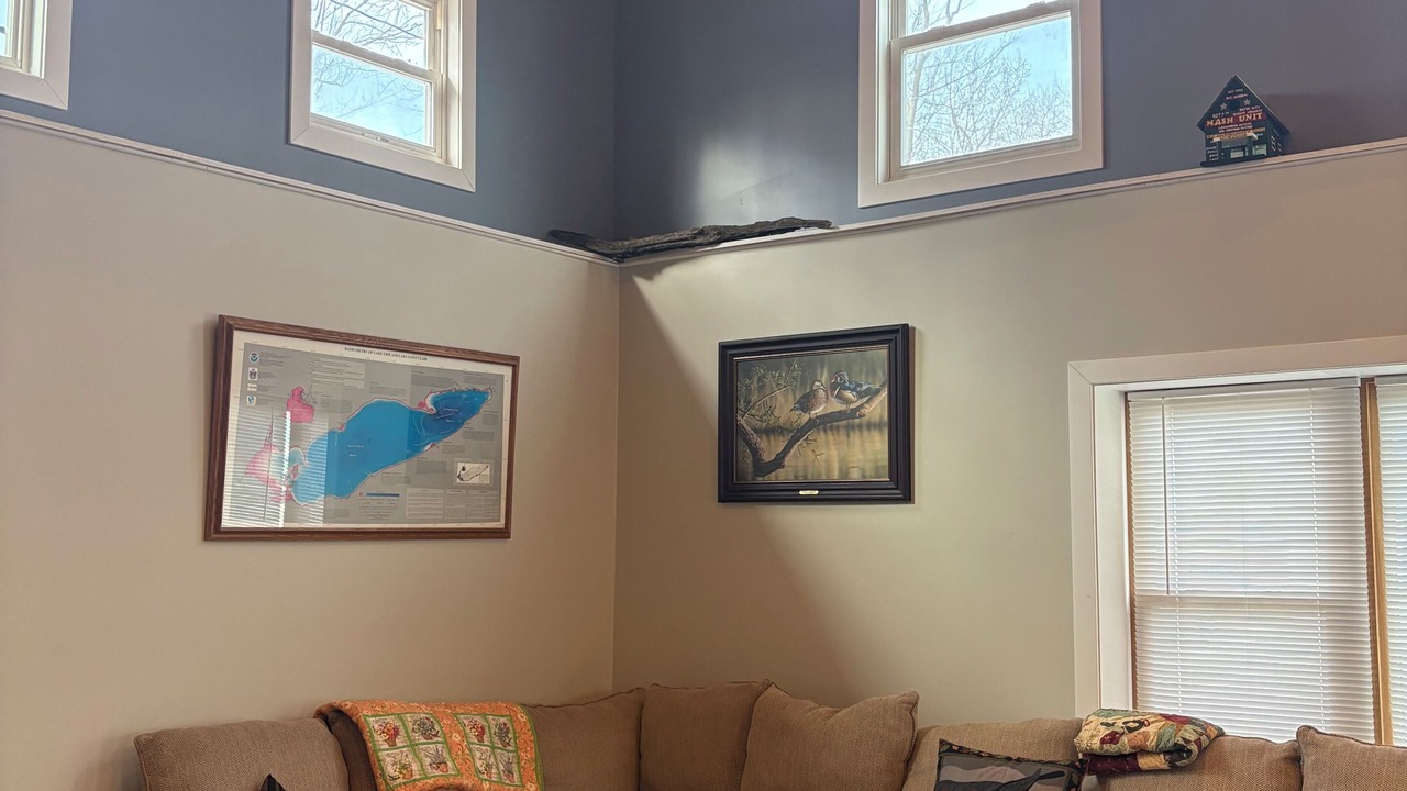 Photo of Livingroom in Oak Harbor