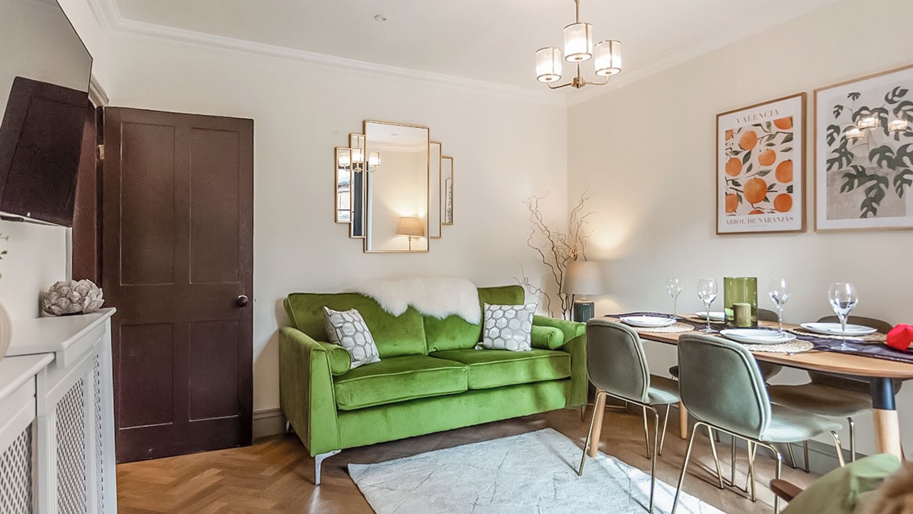 Photo of Bedroom in Stratford-upon-Avon