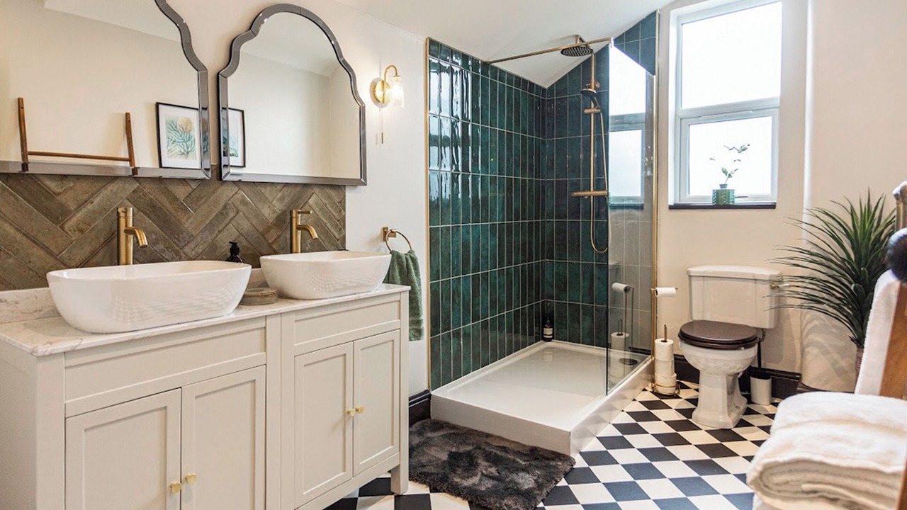 Photo of Bathroom in Stratford-upon-Avon