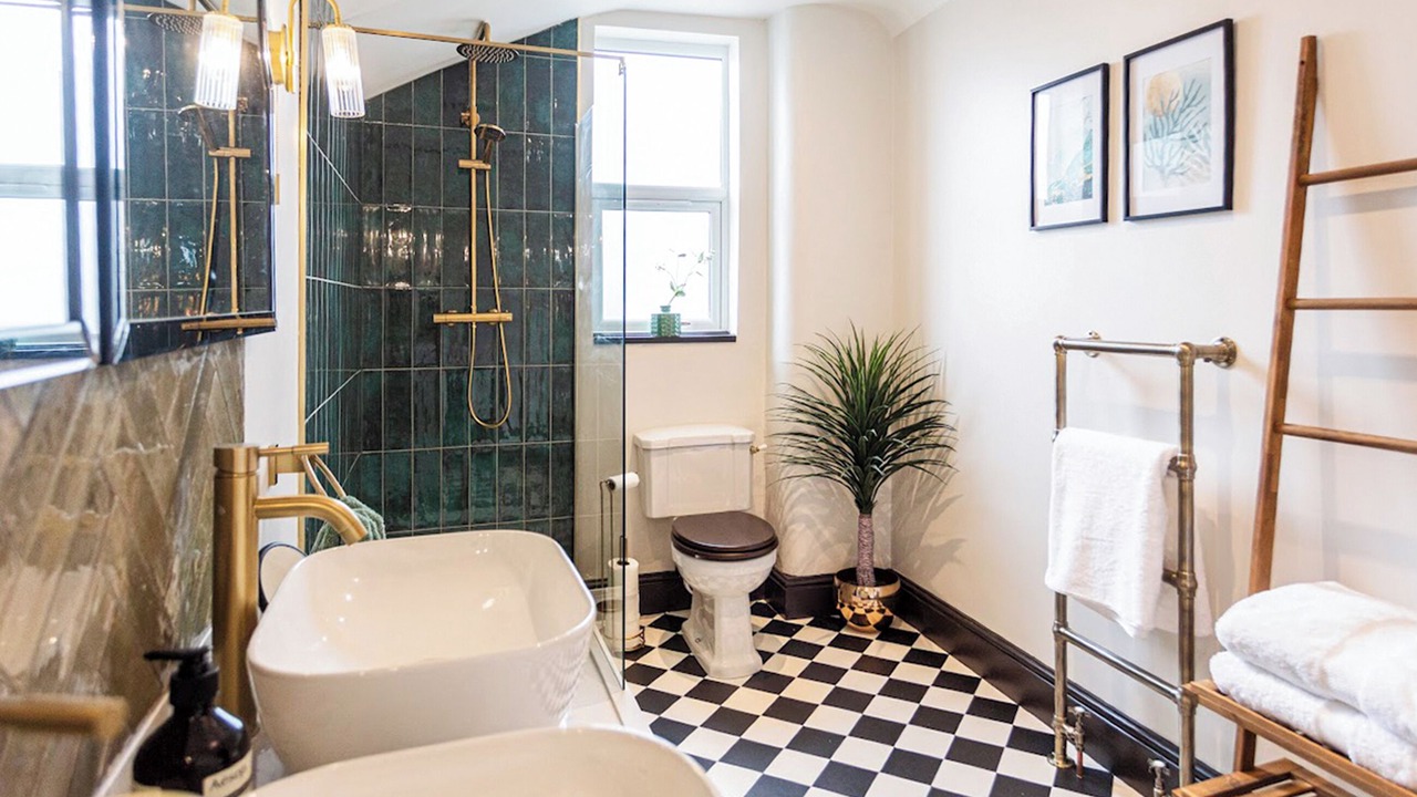 Photo of Bathroom in Stratford-upon-Avon