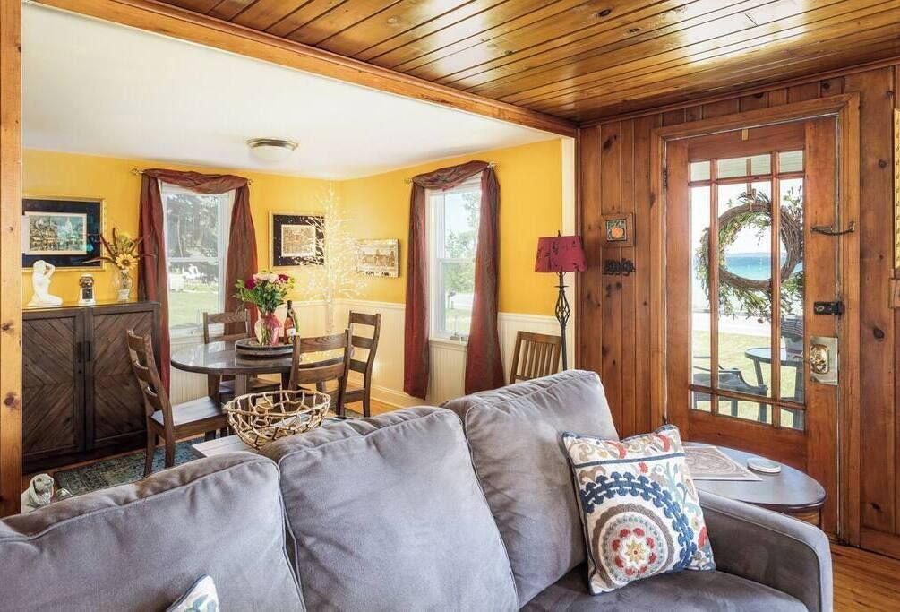 Photo of Livingroom in Traverse City