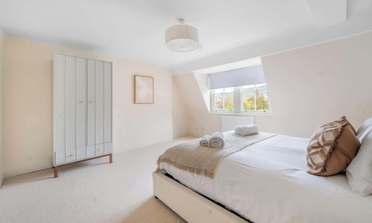 Photo of Bedroom in Bath