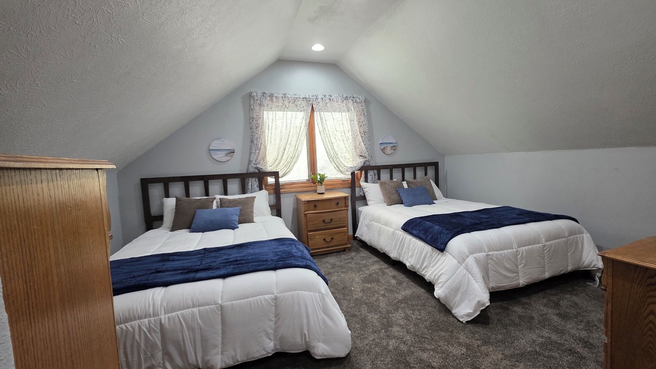 Photo of Bedroom in Battle Creek