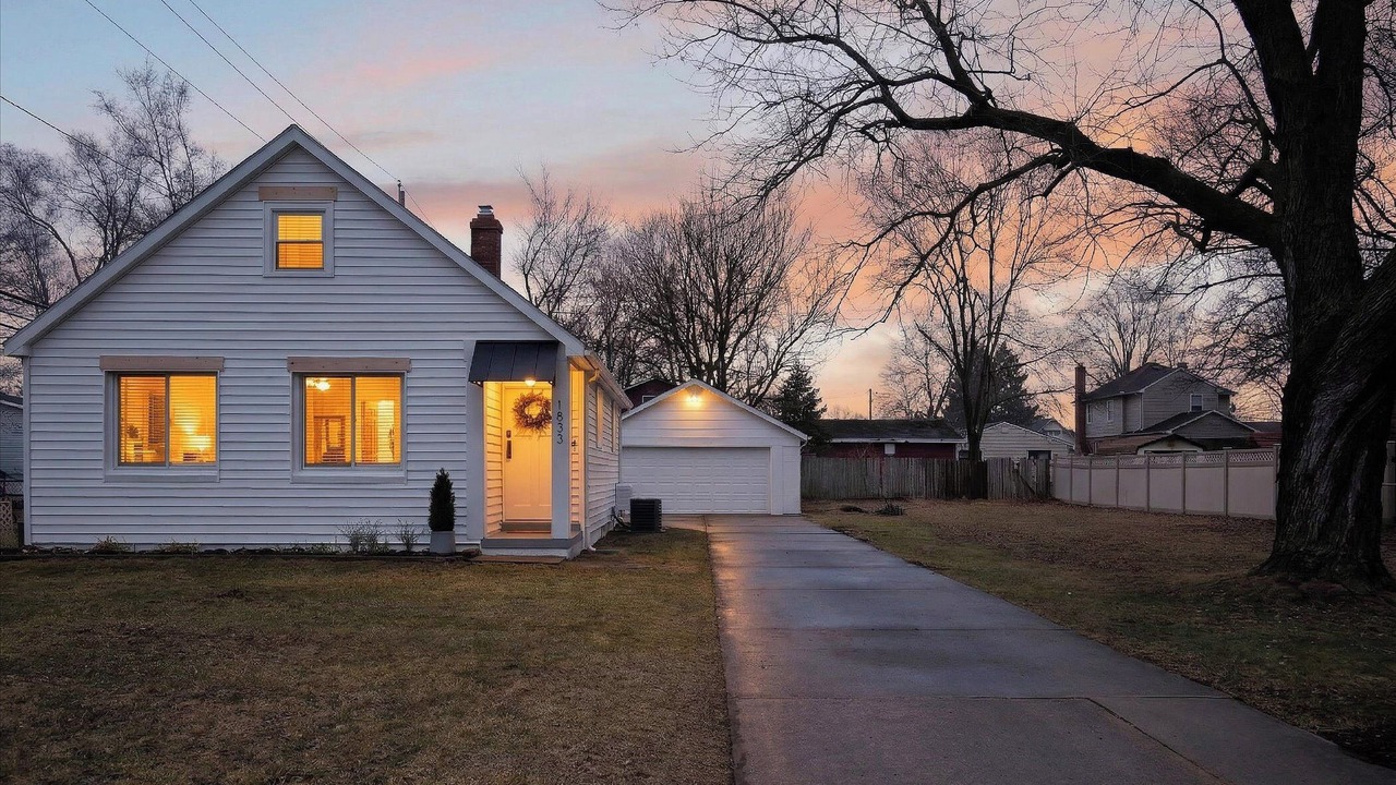 Photo of Outdoor in Westland