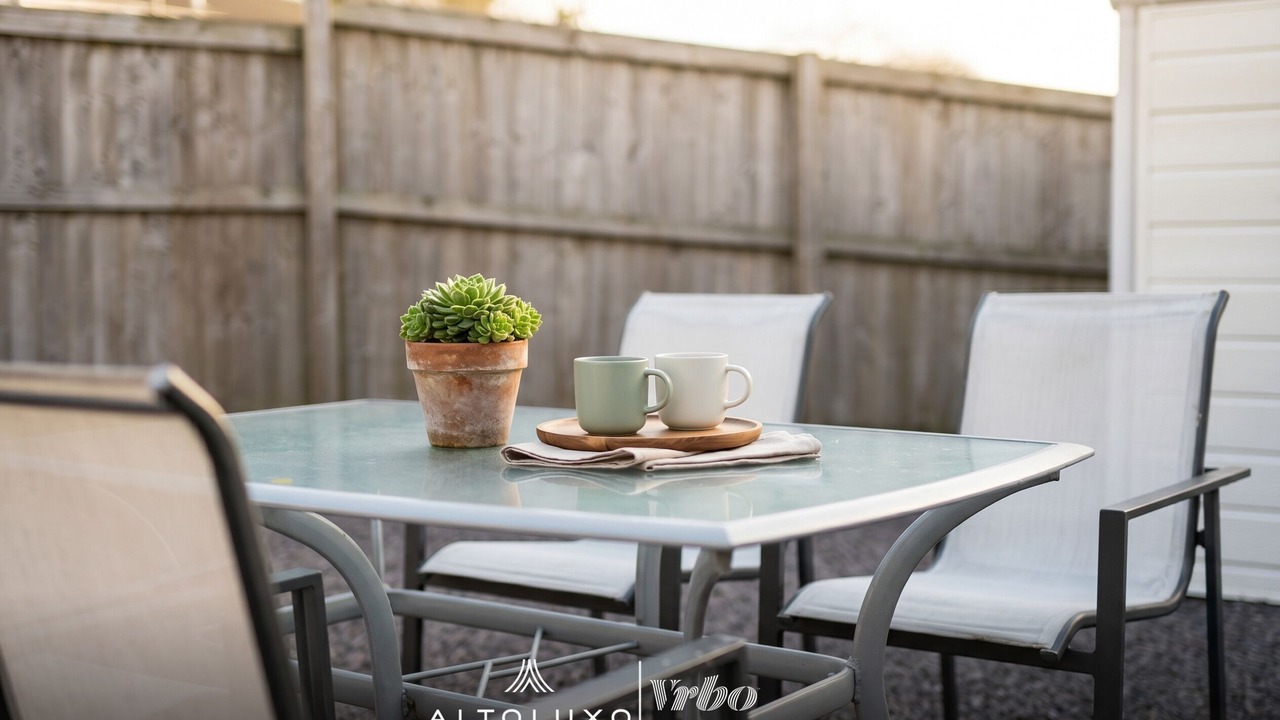Photo of Outdoor in Little Stoke