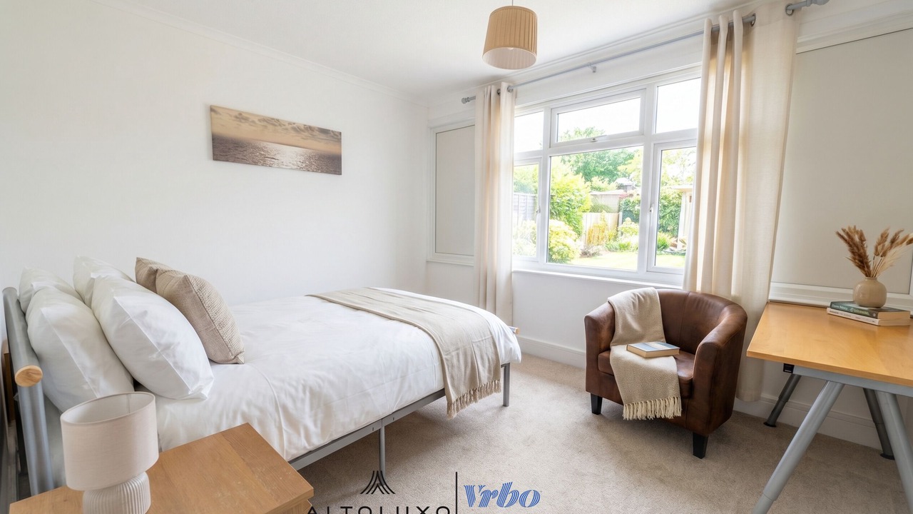 Photo of Bedroom in Little Stoke